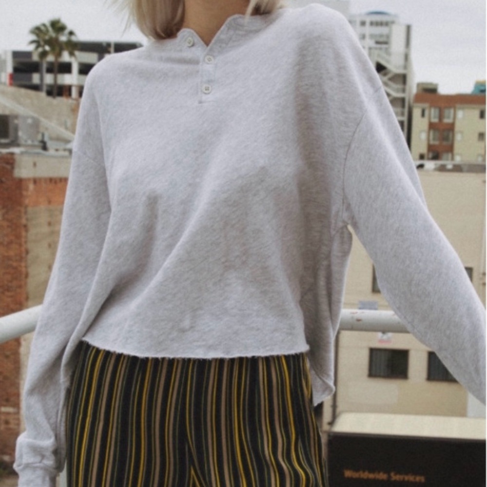 Brandy Melville grey Allie fleece top